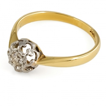 18ct gold Diamond Ring size M